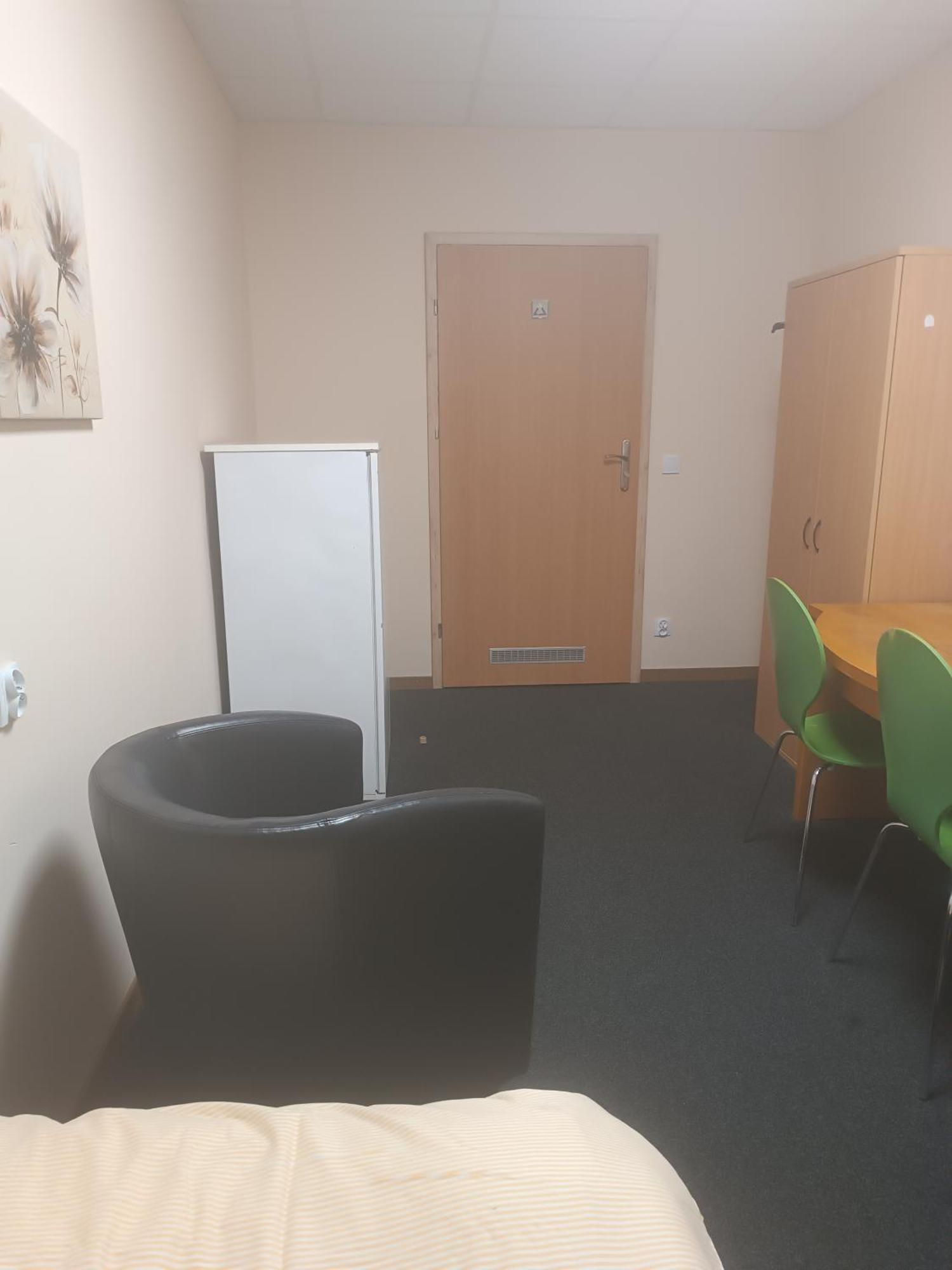 Hostel Krosnienska 12 ジェロナ・グラ エクステリア 写真