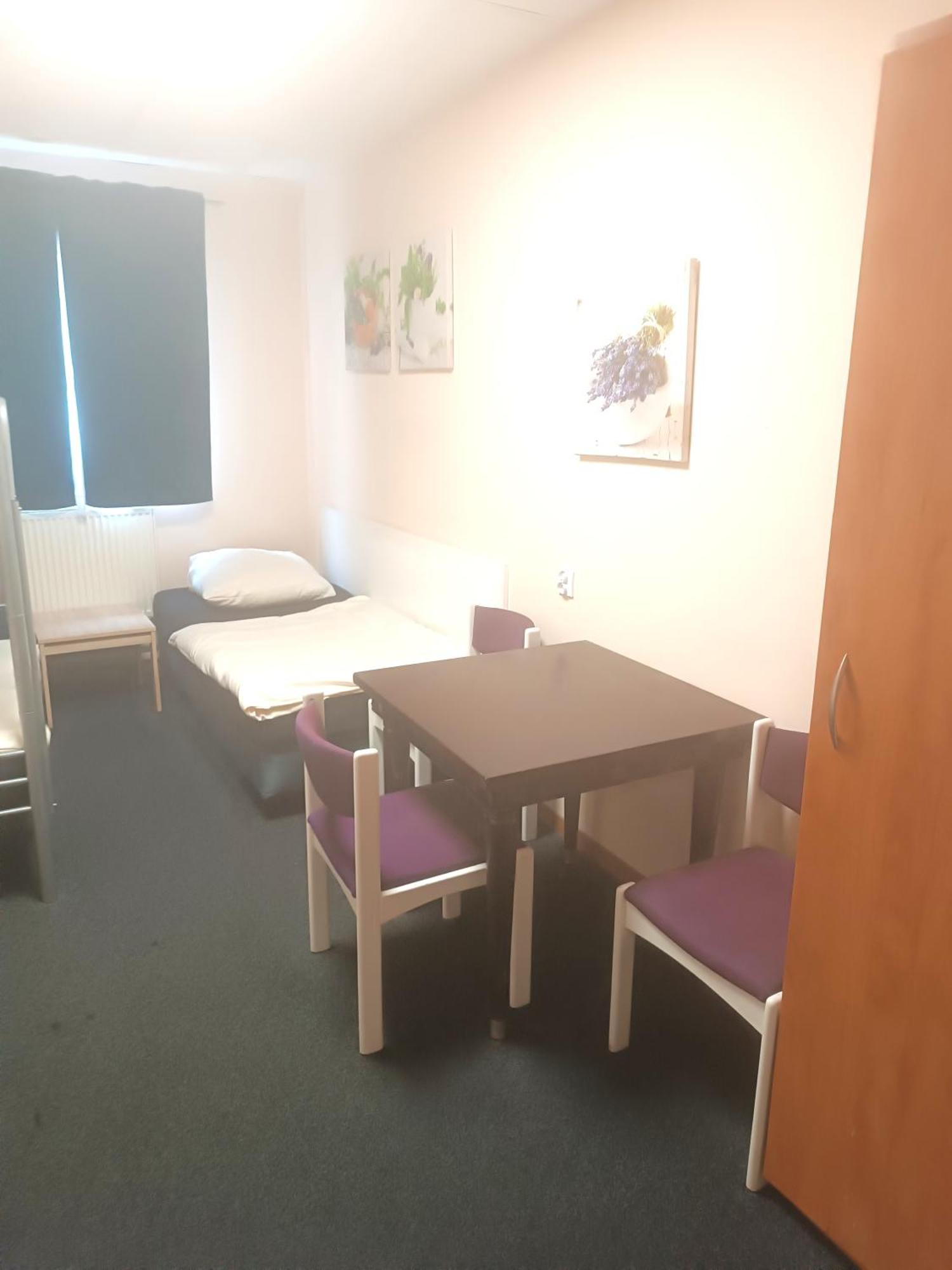 Hostel Krosnienska 12 ジェロナ・グラ エクステリア 写真