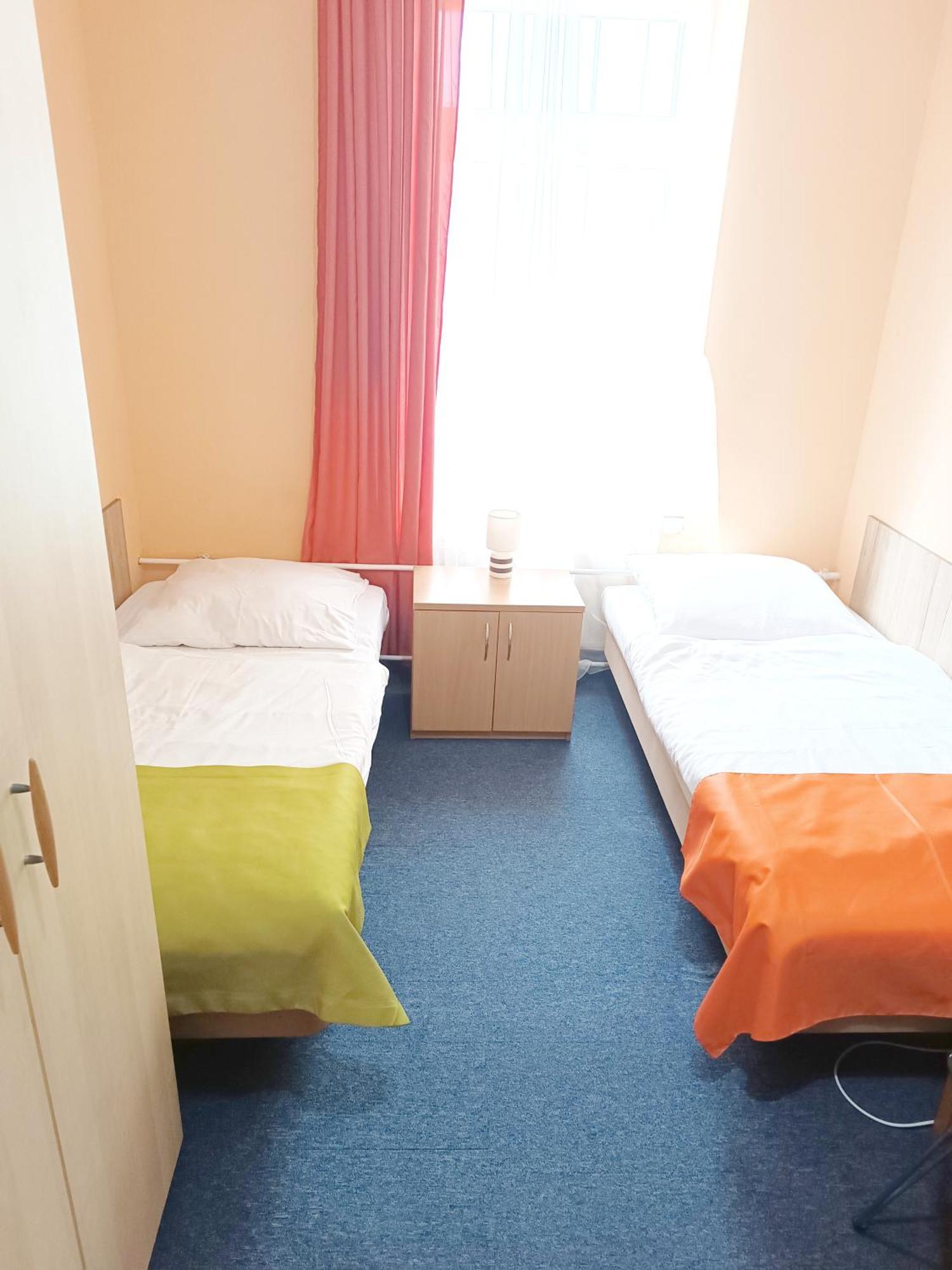 Hostel Krosnienska 12 ジェロナ・グラ エクステリア 写真